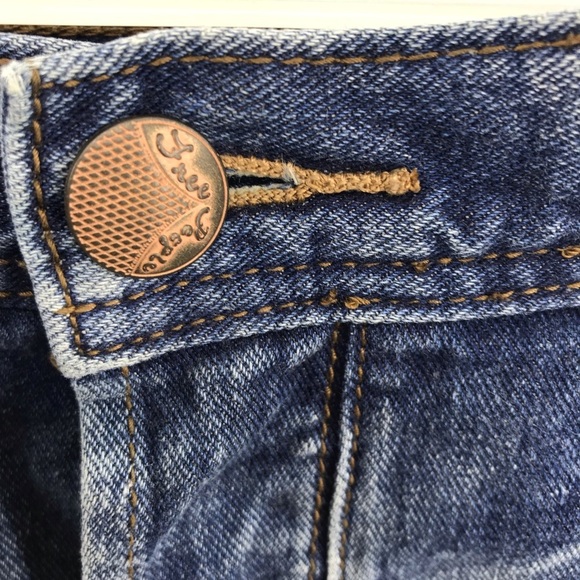 Free People Shorts Size 26 - Picture 3 of 7